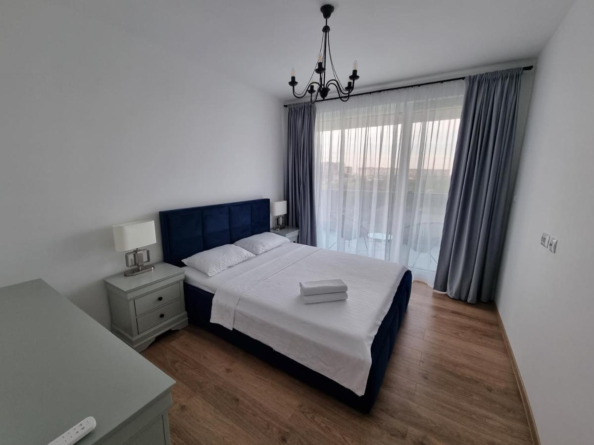 Grand Look & Best Location For Business On 부쿠레슈티 외부 사진